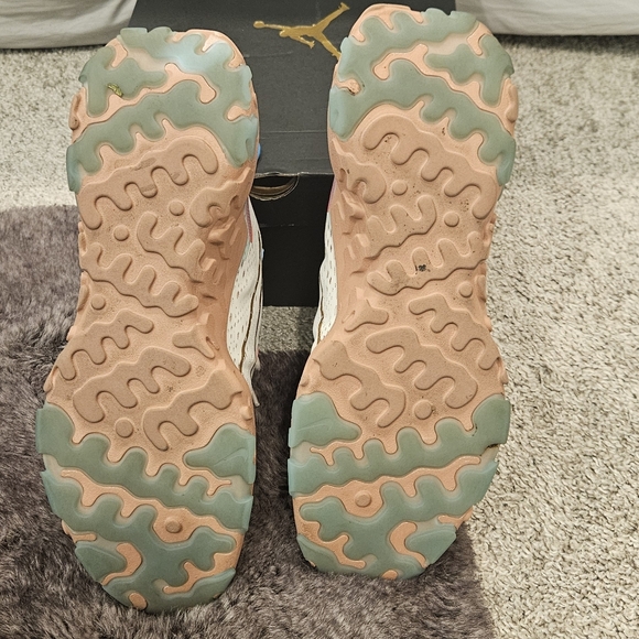 Nike React Vision Running Short Desert Oasis DMSX. Sz. 13. - Picture 8 of 8